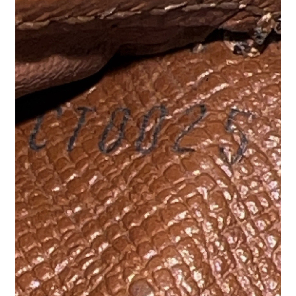 Louis Vuitton Monogram Canvas Long Bifold Wallet - Picture 10 of 10
